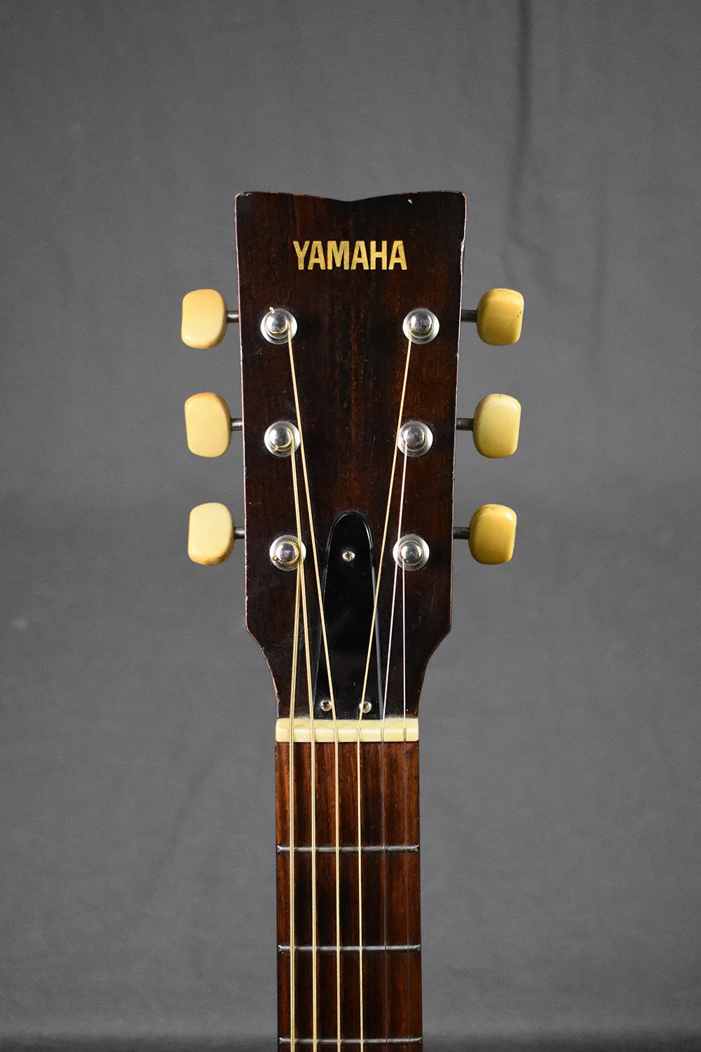 1972(c.) Yamaha FG-75 Folk Guitar