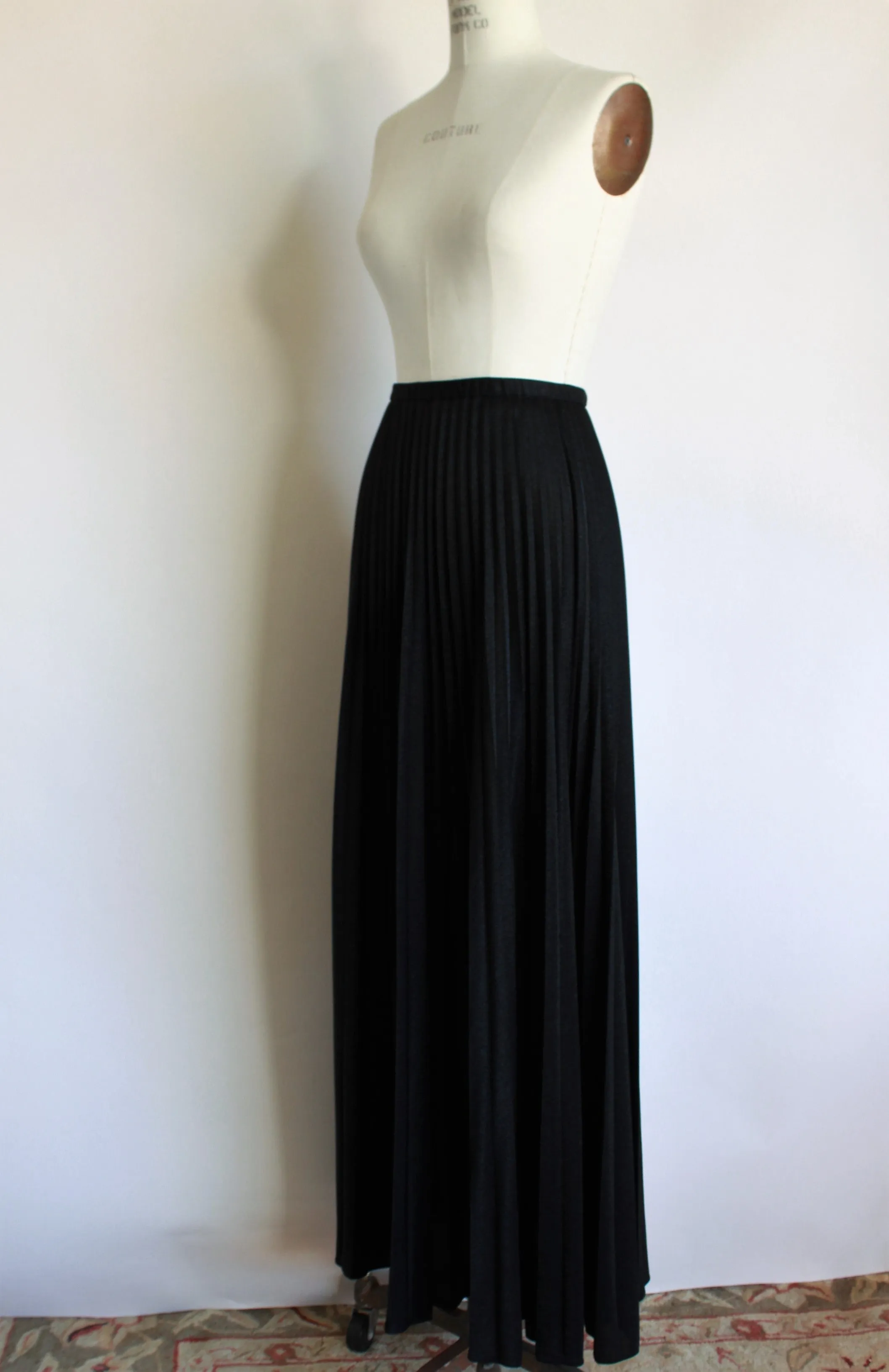 Vintage 1980s Broomstick Pleated Maxi Skirt